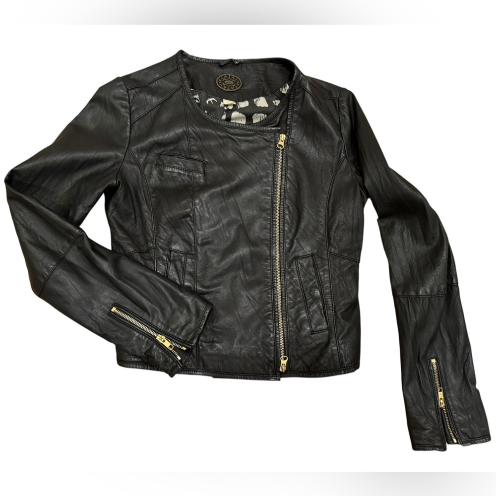 Women's Anthropologie Black Leather Jacket‎ 100% leather size small
